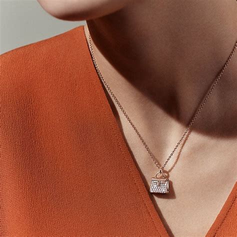 hermes monpetit kelly pendant|Amulettes Kelly pendant .